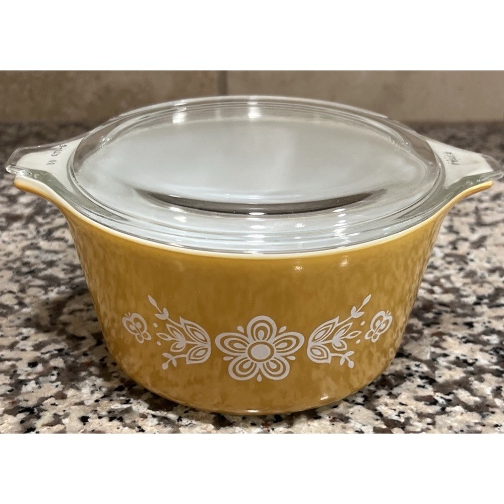 Vintage PYREX Butterfly Gold 473 1 Quart Round Casserole Baking Dish Glass Lid